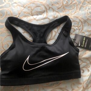 Nike black sports bra size Small